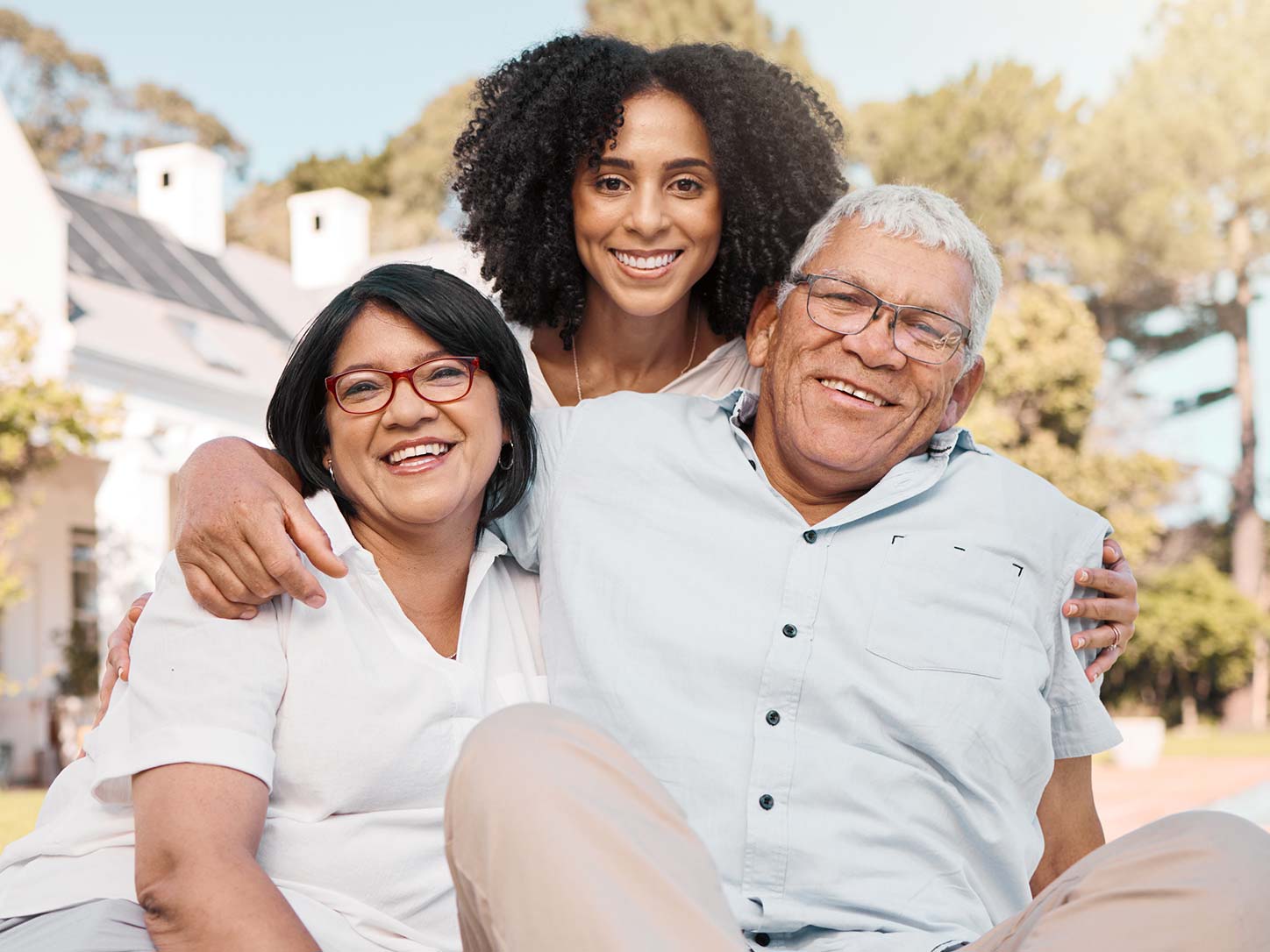 Preguntas frecuentes de familias latinas sobre Medicare: guía clara para ayudar a padres o abuelos