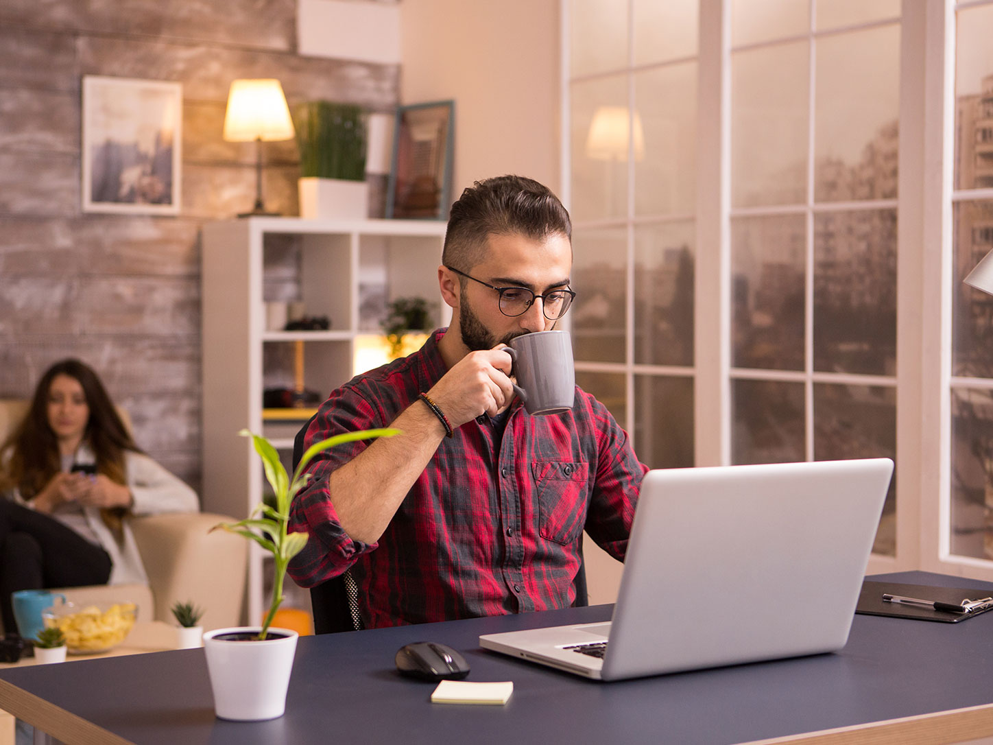 Seguro comercial para negocios desde casa: errores que debes evitar antes de cotizar